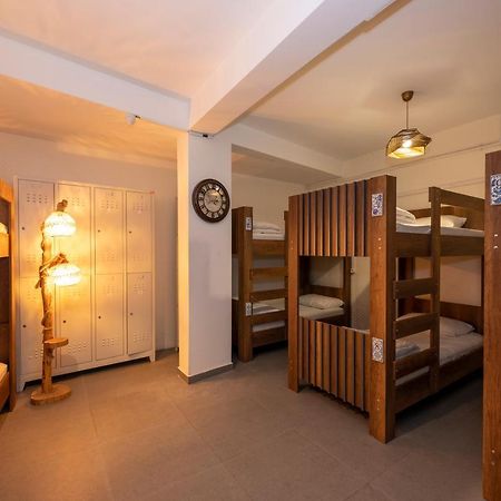 Taksim Square Hostel Стамбул Екстер'єр фото